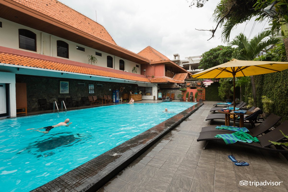 Puri Artha Hotel Pool: Pictures & Reviews - Tripadvisor