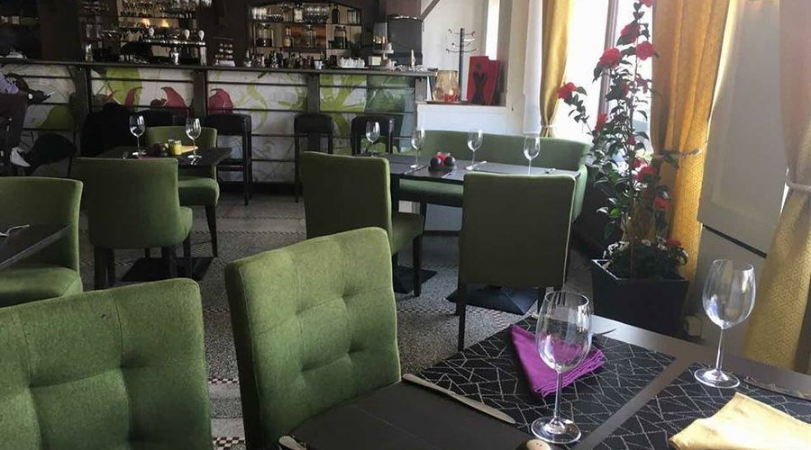 Bar and interior