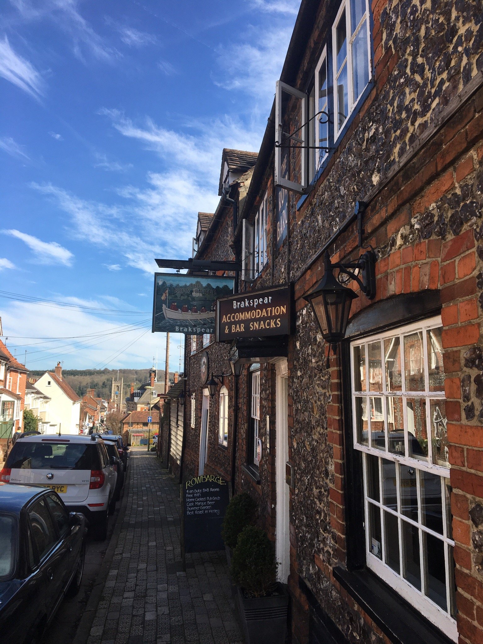 THE ROW BARGE INN Updated 2024 Prices Henley on Thames