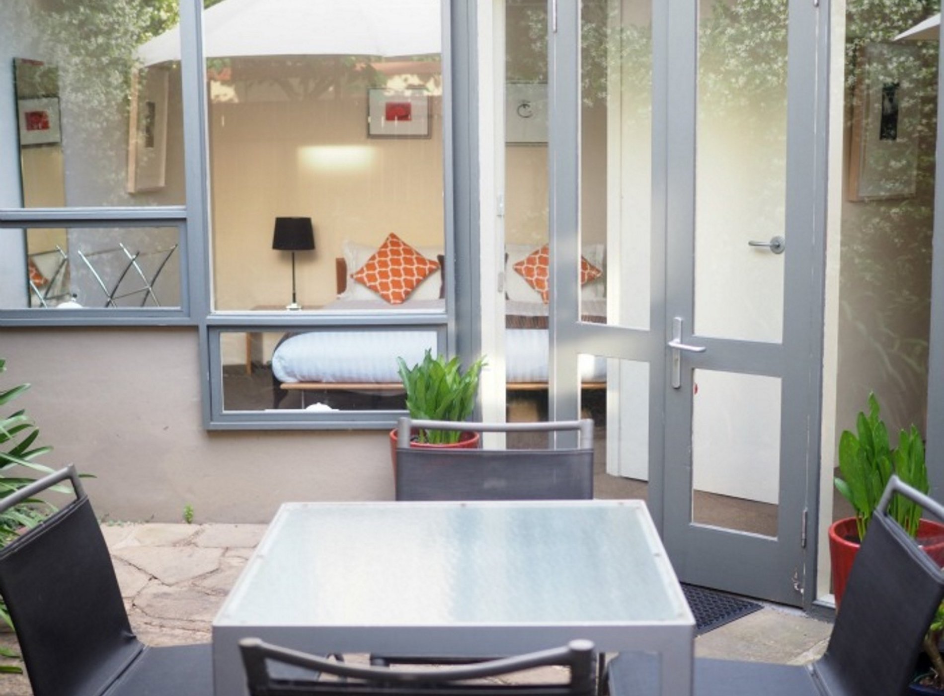 TWOFOURTWO Boutique Apartments by null