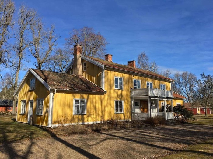 Hallebergs Bed & Breakfast - Pension Reviews (skara, Sweden)