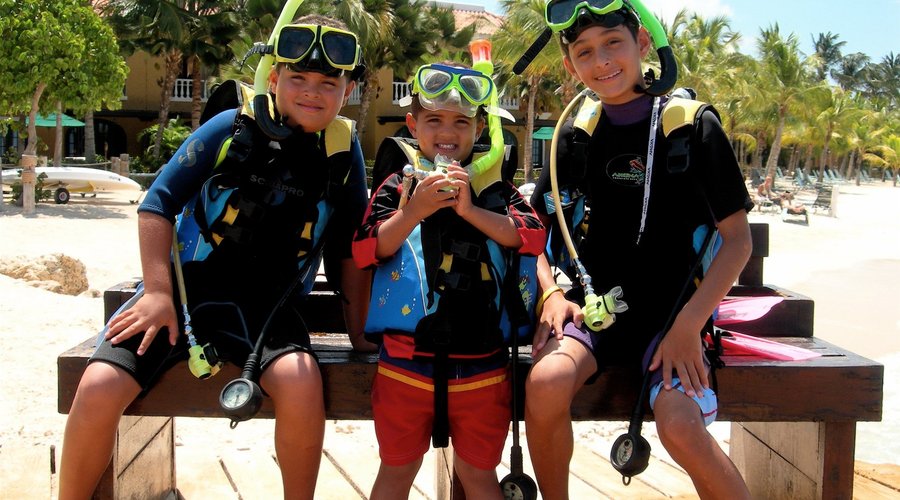 Kids at Great Adventures taking a SASY adventure