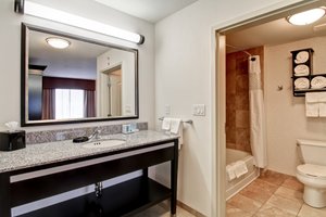 Room & Suite