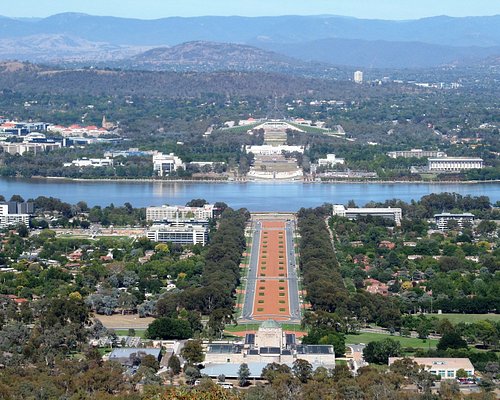 canberra best tourist attractions
