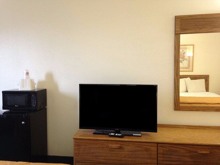 Country Hearth Inn Suites UPDATED Prices Reviews Photos