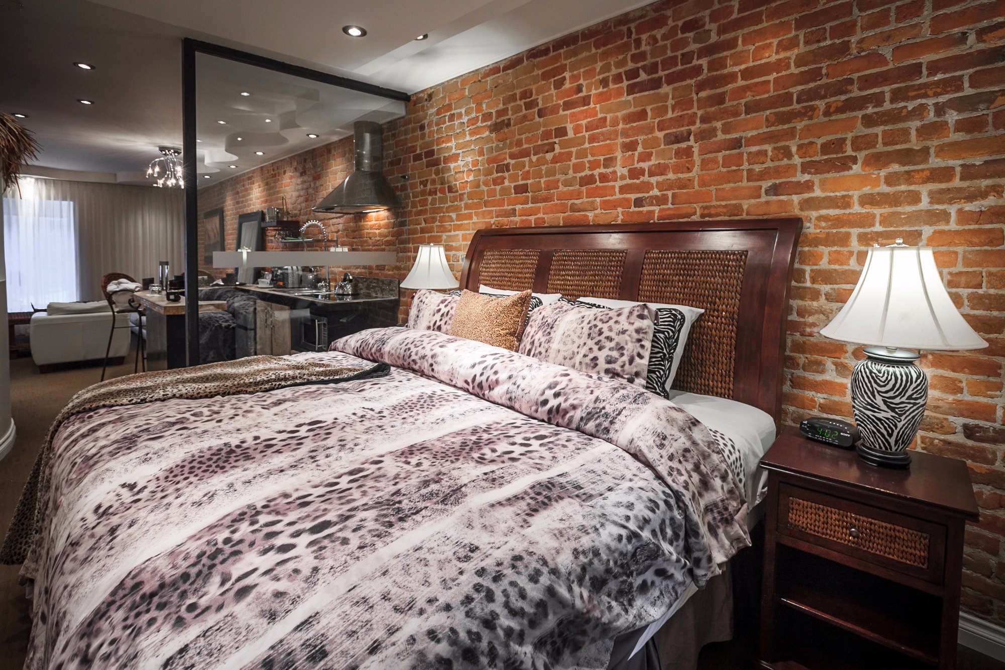 Kutuma Hotel & Suites by null