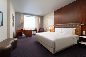 Room & Suite