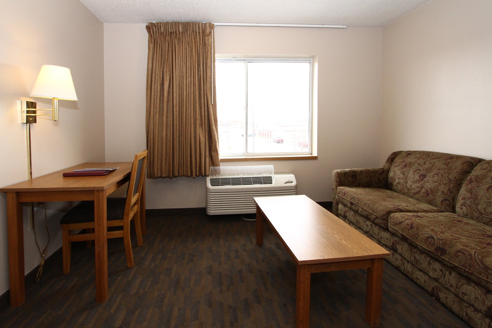 Hotel photo 36 of New Victorian Suites.