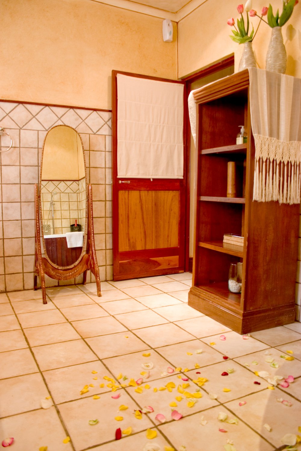Hotel photo 18 of Casa Toscana Lodge.