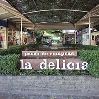 Paseo de Compras La Delicia