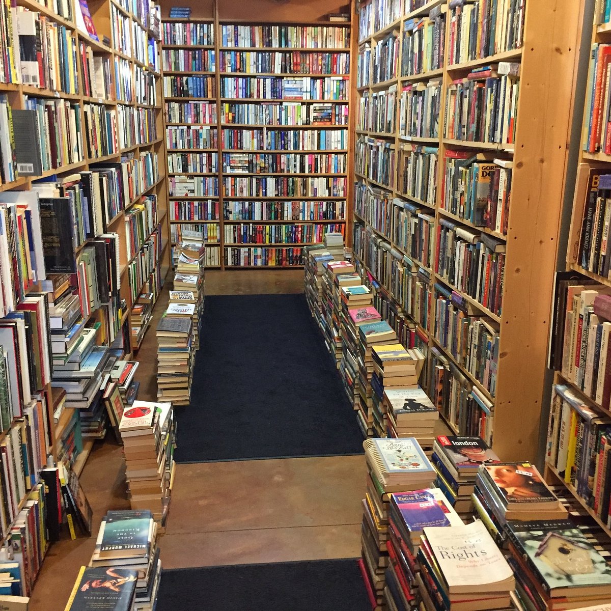 ECLIPSE BOOK STORE (Bellingham) All You Need to Know BEFORE You Go