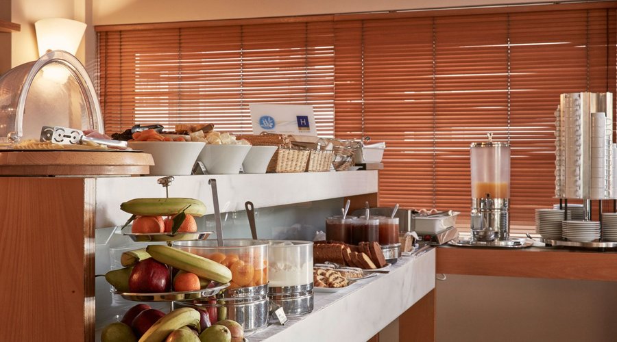 Buffet Breakfast
