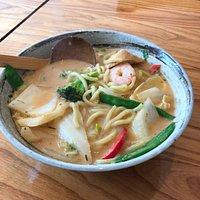 Just popped in to Noodle Foodle to get a quick, late lunch. Really fancied a spicy soup and this