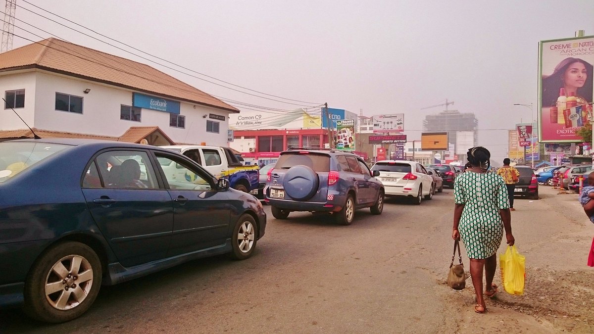 How to get to Osu in Accra by Bus?