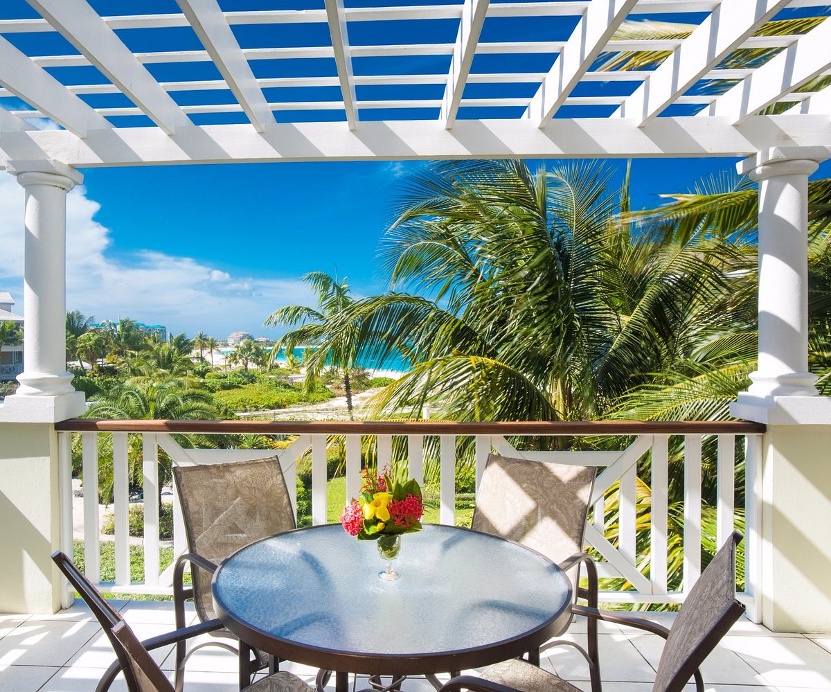 Royal West Indies Resort, hotel in Providenciales