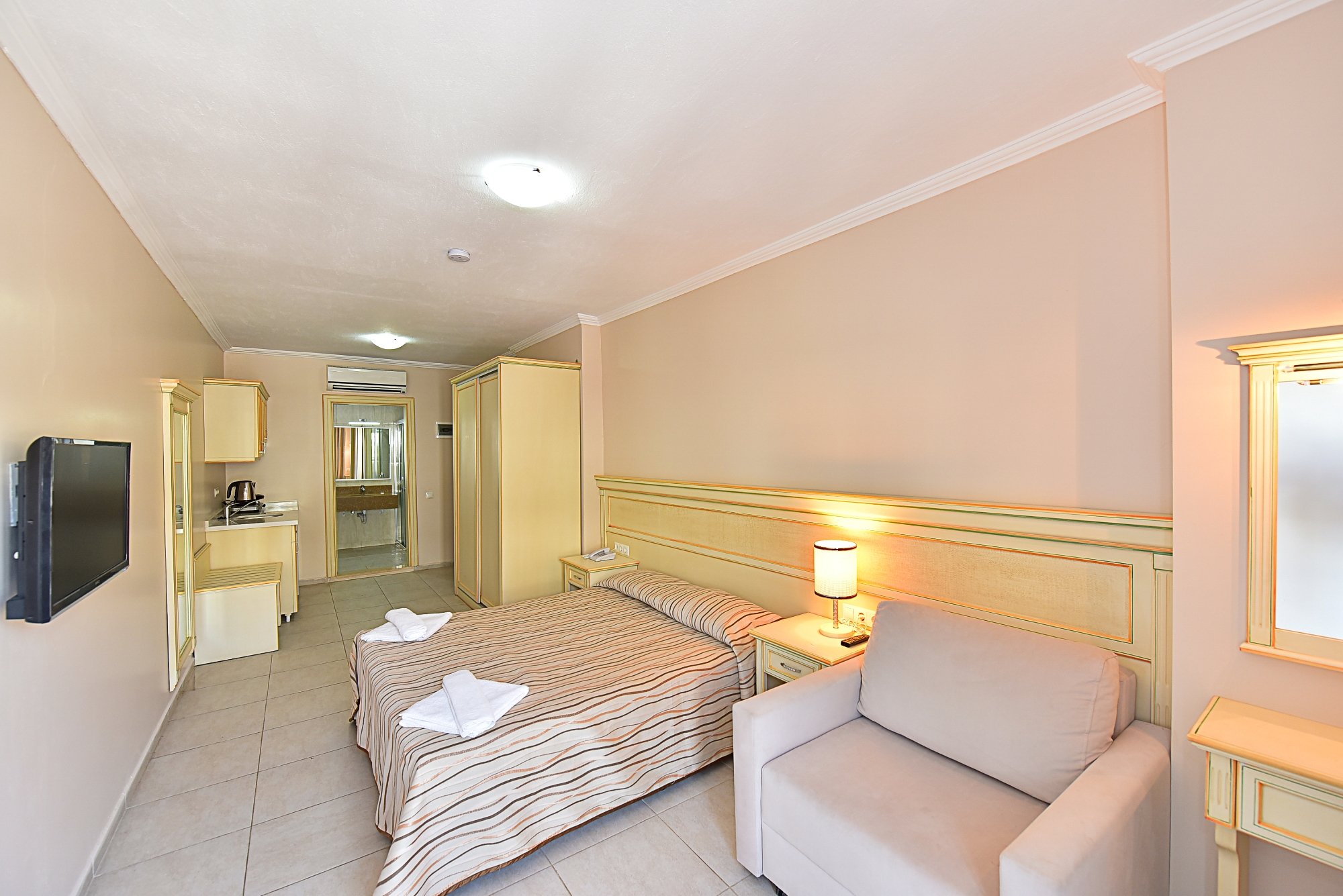Hotel photo 5 of Tropicana Beach Hotel.