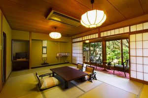 Room & Suite