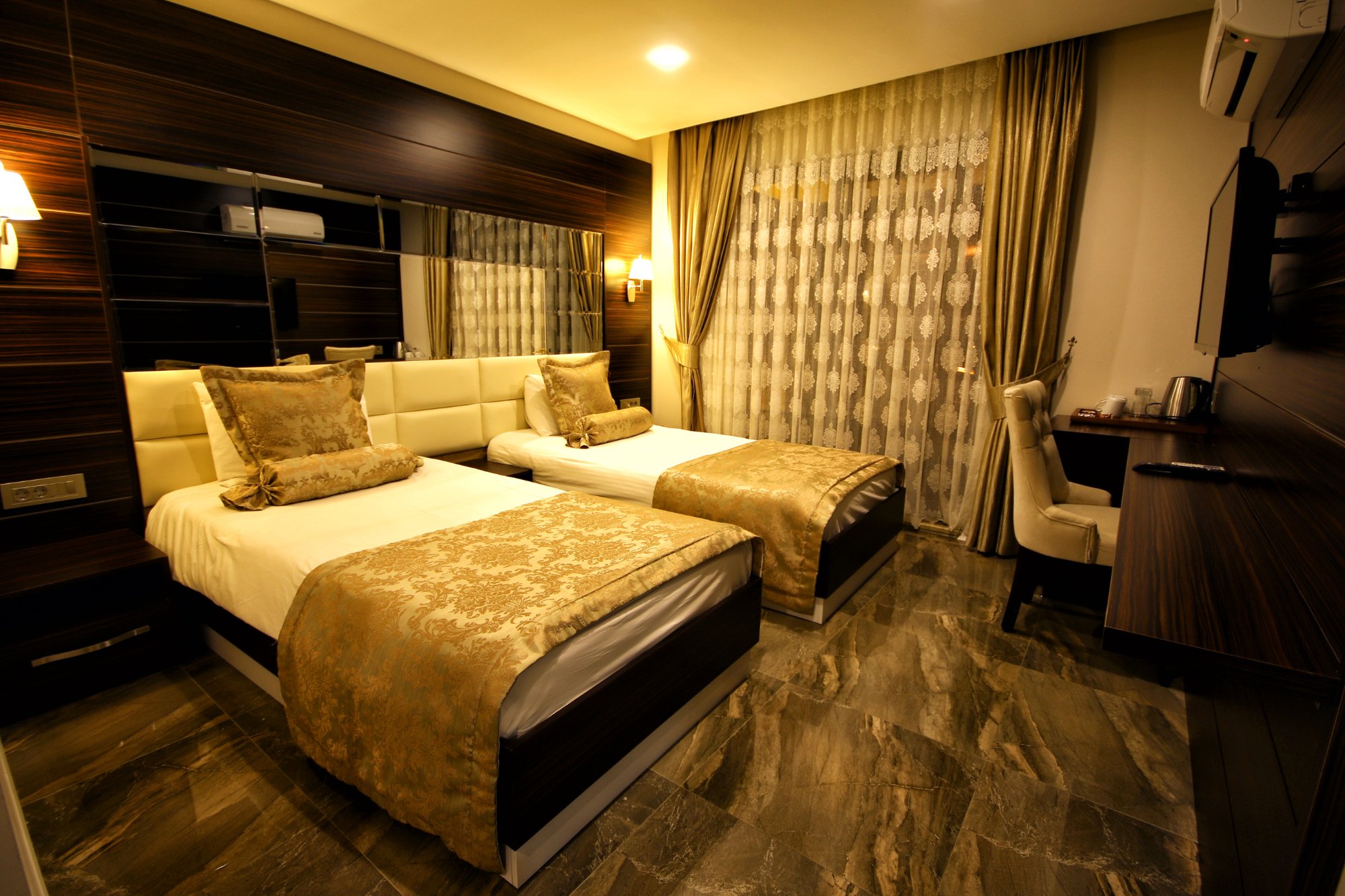 Hotel photo 33 of Venus Suite Hotel.