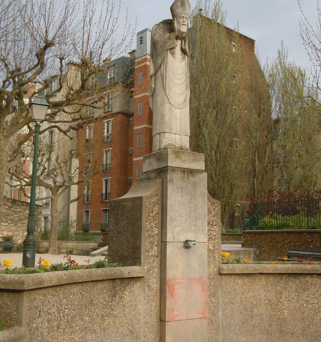 STATUE DE SAINT DENIS (Paris): Ce qu'il faut savoir pour votre visite ...