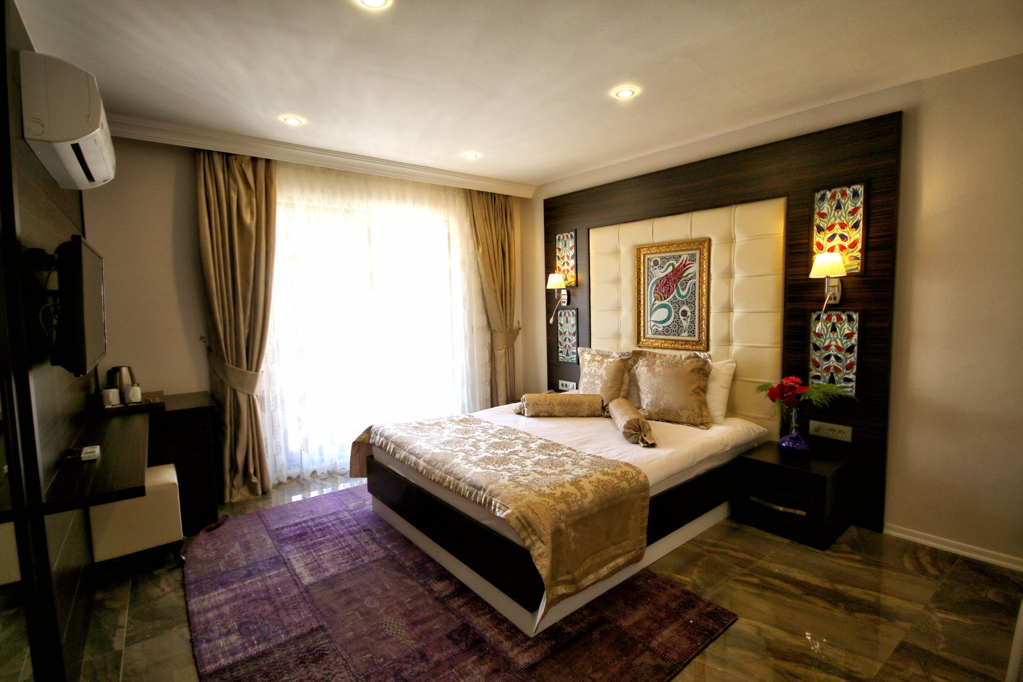 Hotel photo 35 of Venus Suite Hotel.