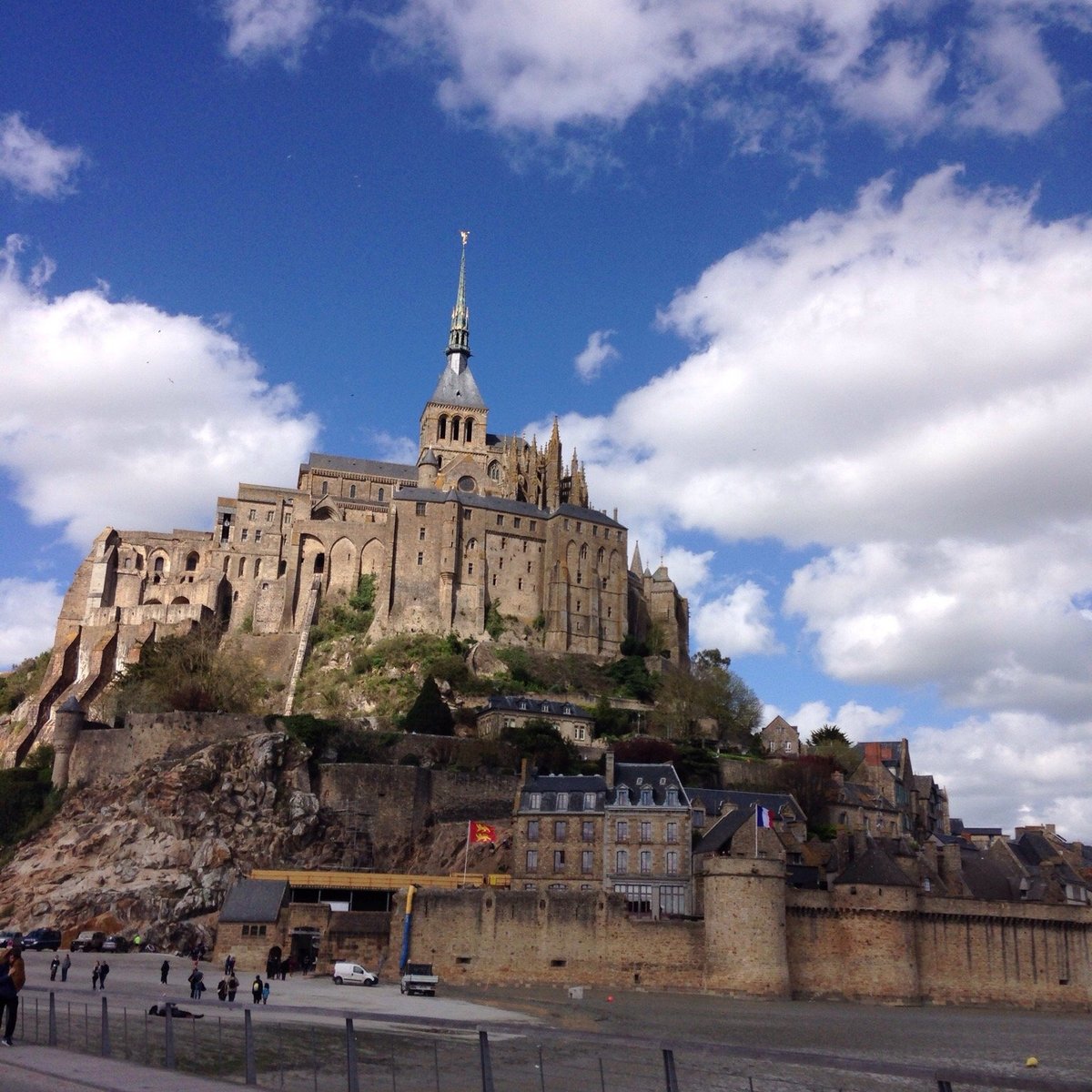 Mont Saint-Michel & Normandy Tour - Emi Travel Paris, Париж: лучшие советы  перед посещением - Tripadvisor