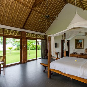 The Honeymoon Suite at the Sea Breeze Candidasa