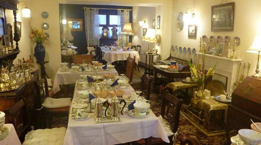 Breakfast room
