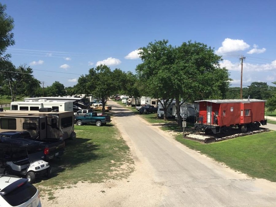 PIONEER RIVER RESORT - Updated 2020 Prices & Campground ...