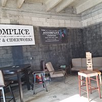 This place is the bomb! Had such a great time.