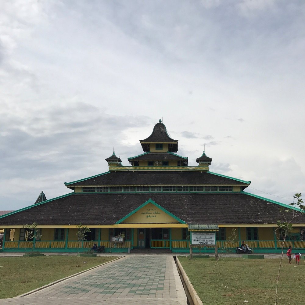 Masjid Raya Mujahidin, Pontianak - Tripadvisor