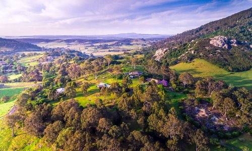 The Bryn at Tilba - 8 acres of tranquil park-like grounds, in a magical rural-coastal setting