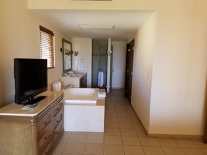 Room & Suite