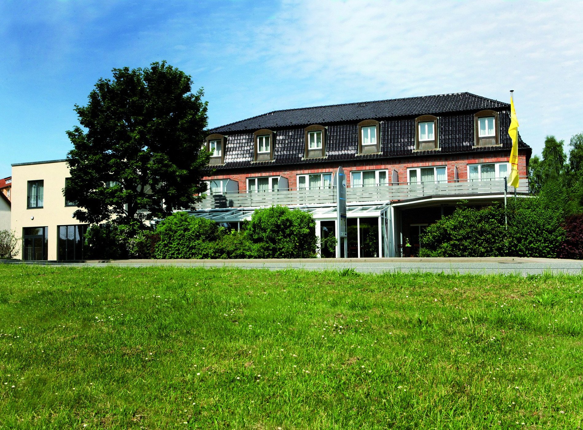 Ringhotel am See image