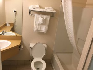 Room & Suite