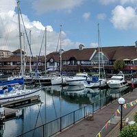 Waterside dining at Port Solent