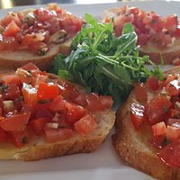 Lecker Bruchetta vorweg