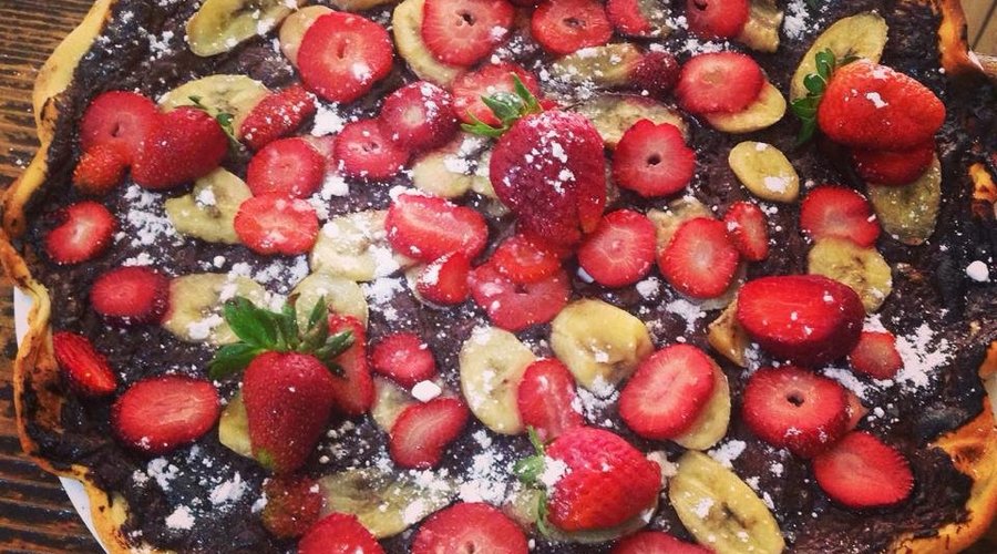 Strawberry Pizza