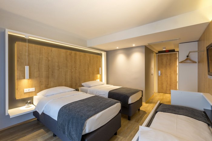 M HOTEL $68 ($̶7̶8̶) - Updated 2022 Prices & Reviews - Ljubljana, Slovenia