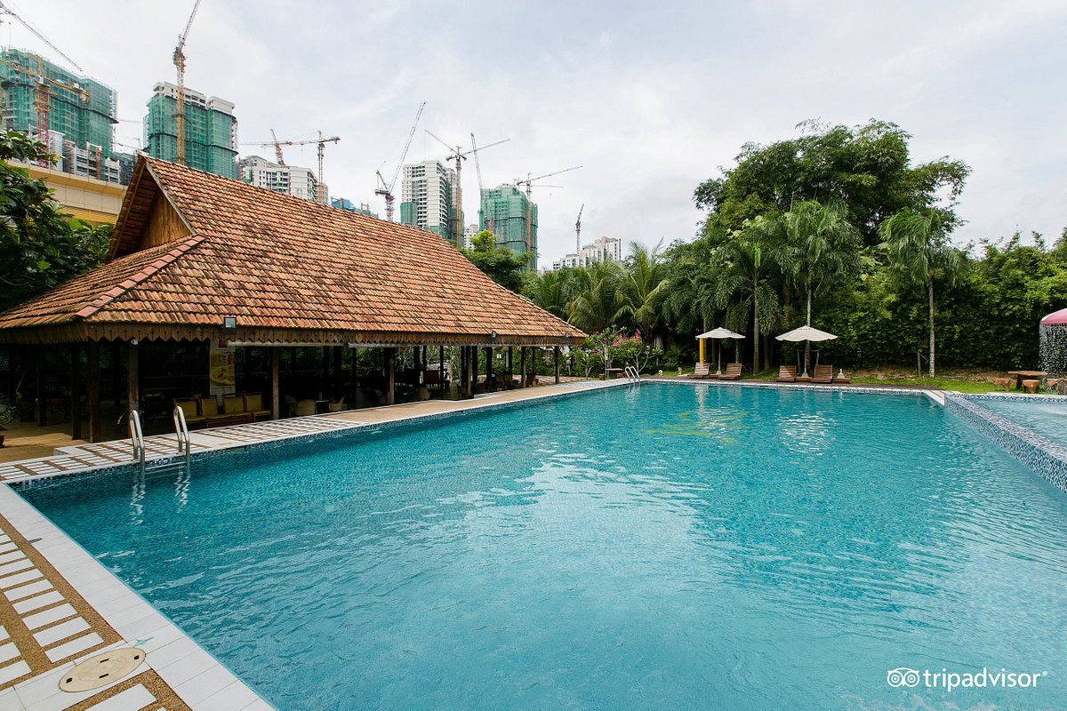 M Suites Hotel, hotel in Johor Bahru