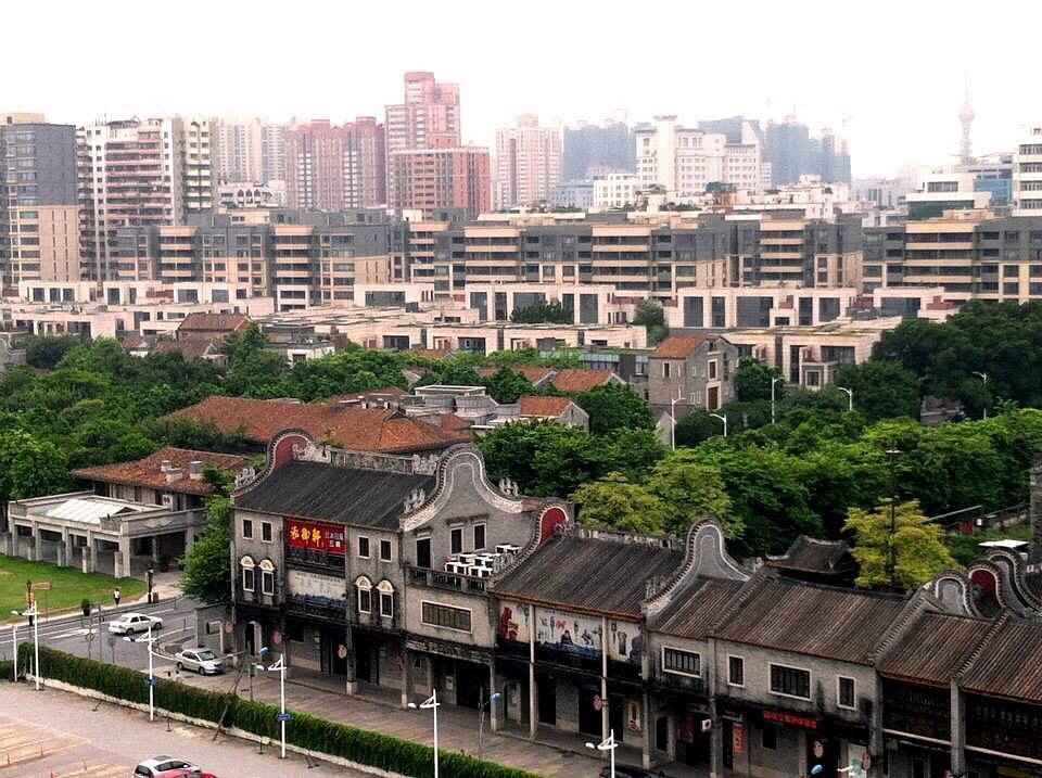 Фошань. Фошань город. Гуанчжоу-Фошань. Foshan Lingnan Tiandi. Фошань население.