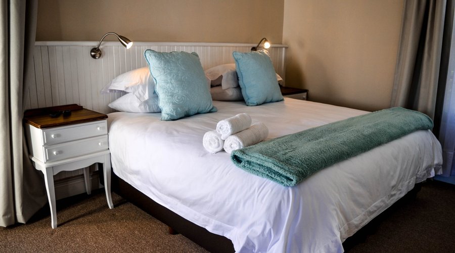 Room 7 Deluxe Room 