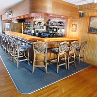 Full Bar