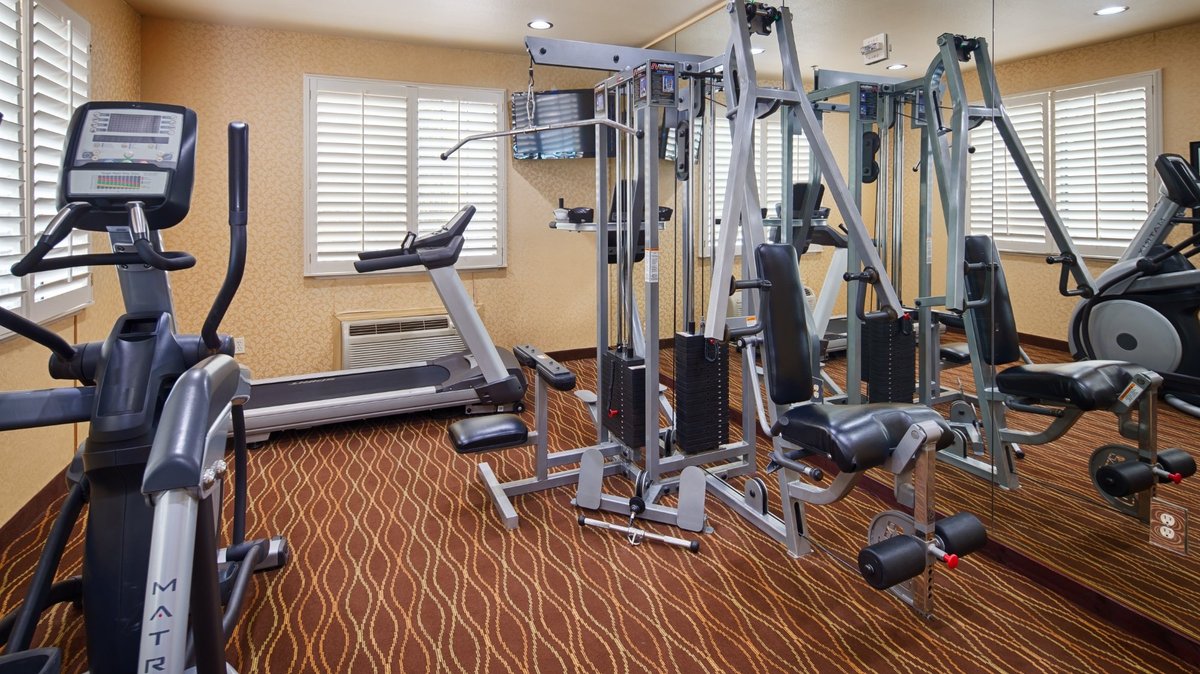 BEST WESTERN PLUS CROWN COLONY INN & SUITES $90 ($̶1̶2̶3̶) - Updated ...