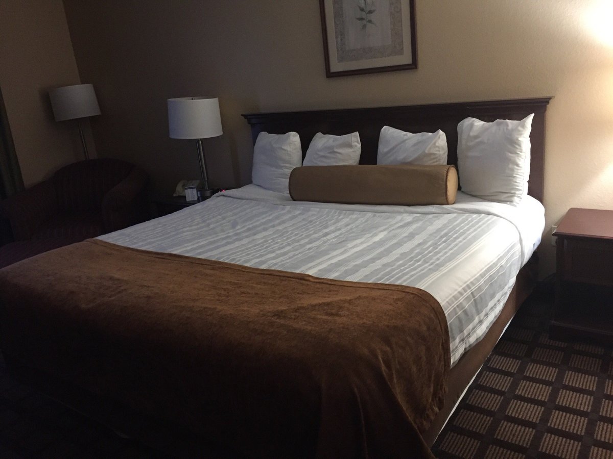 INN & SUITES OF MERRILLVILLE - Hotel Reviews & Price Comparison (IN ...