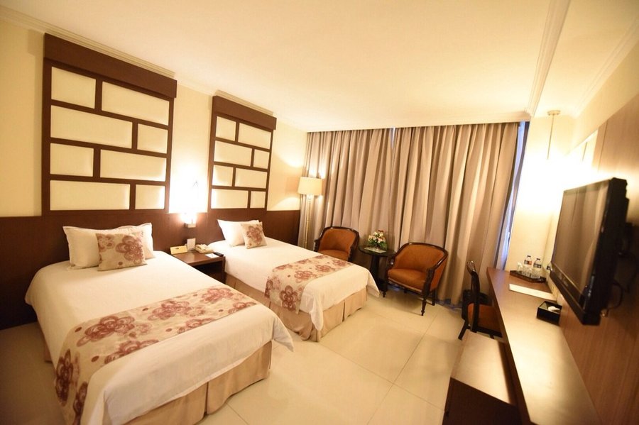 KEDATON HOTEL (Bandung, Indonesia) Ulasan & Perbandingan Harga Hotel