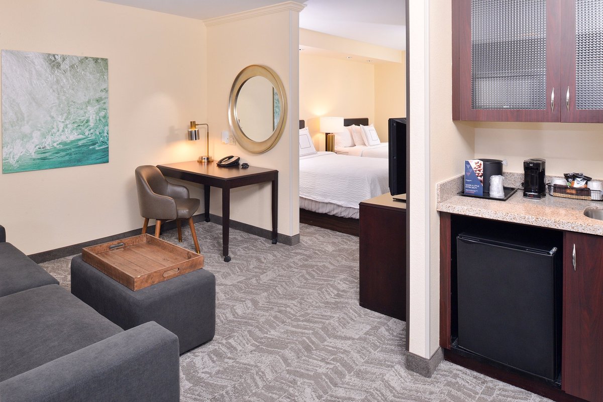 SpringHill Suites by Marriott Corona Riverside - hotel rooms