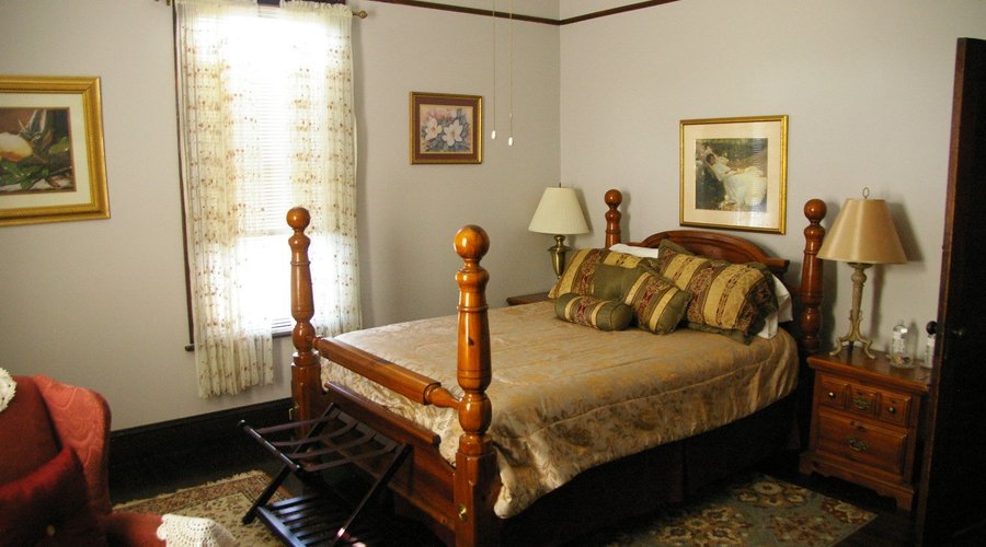 The Magnolia Room at Home Sweet Home...