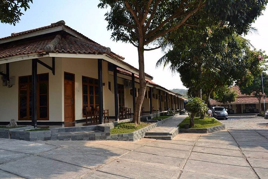 HOTEL PURNAMA MULIA - Reviews (Kuningan, Indonesia)