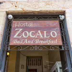 Entrance at the Hostal Zocalo