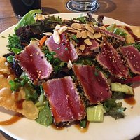 Sesame Crusted Tuna Salad